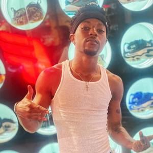 Meet your Posher, Letrell